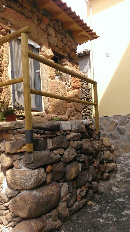 Casa Campo Cortes De Baixo Affittacamere Esterno foto