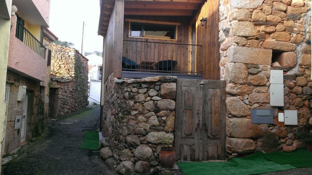 Casa Campo Cortes De Baixo Affittacamere Esterno foto